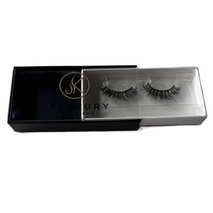 Sapphire  – Elegant, Wispy, & Flirty